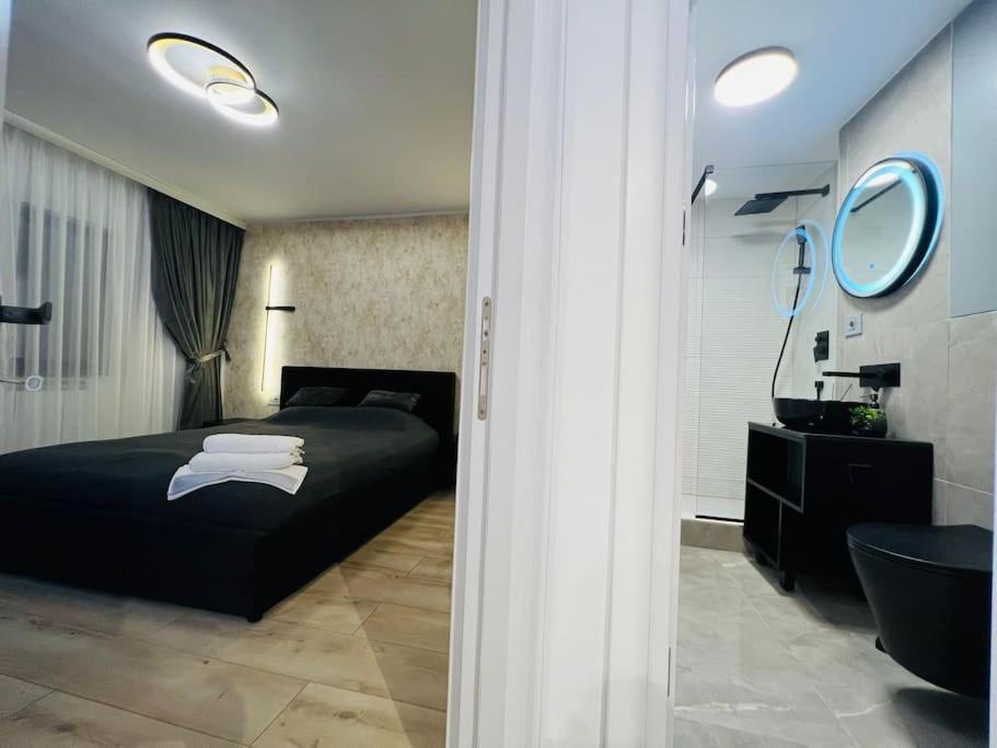Impact Apartments Питещ Екстериор снимка